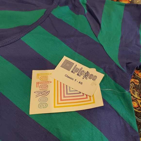 NWT Bundle of 3 LuLaRoe Shirts size XS - Picture 4 of 7